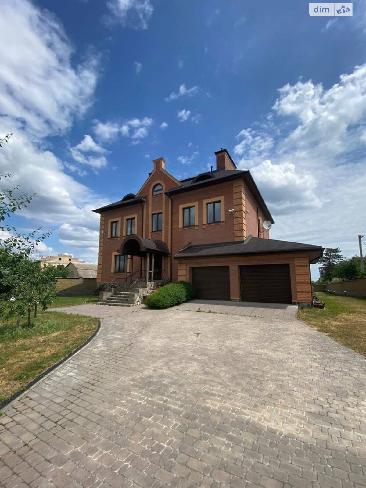 двухэтажный дом с гаражом, 434.1 кв. м, кирпич. Продажа в Козине фото 1 двухэтажный дом с гаражом, 434.1 кв. м, кирпич. Продажа в Козине фото 1
