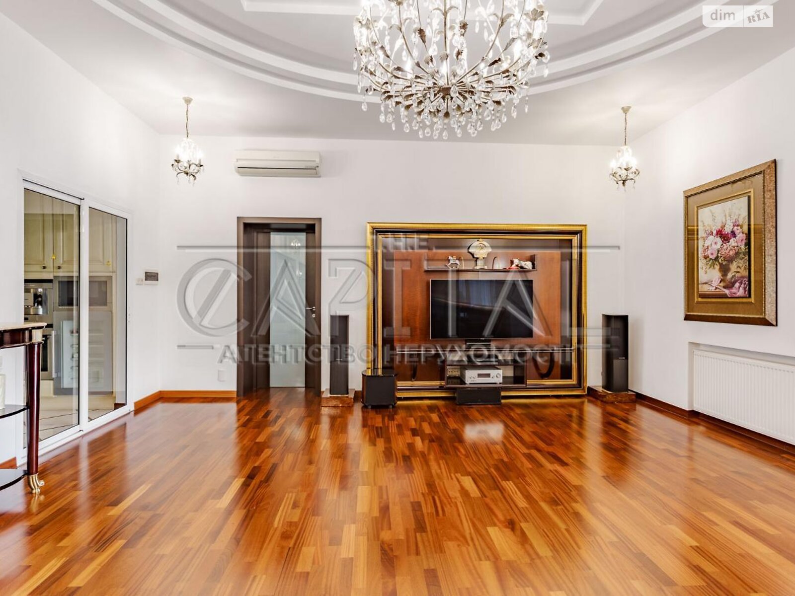 двоповерховий будинок, 1086.6 кв. м, цегла. Продаж у Козині фото 1 двоповерховий будинок, 1086.6 кв. м, цегла. Продаж у Козині фото 1