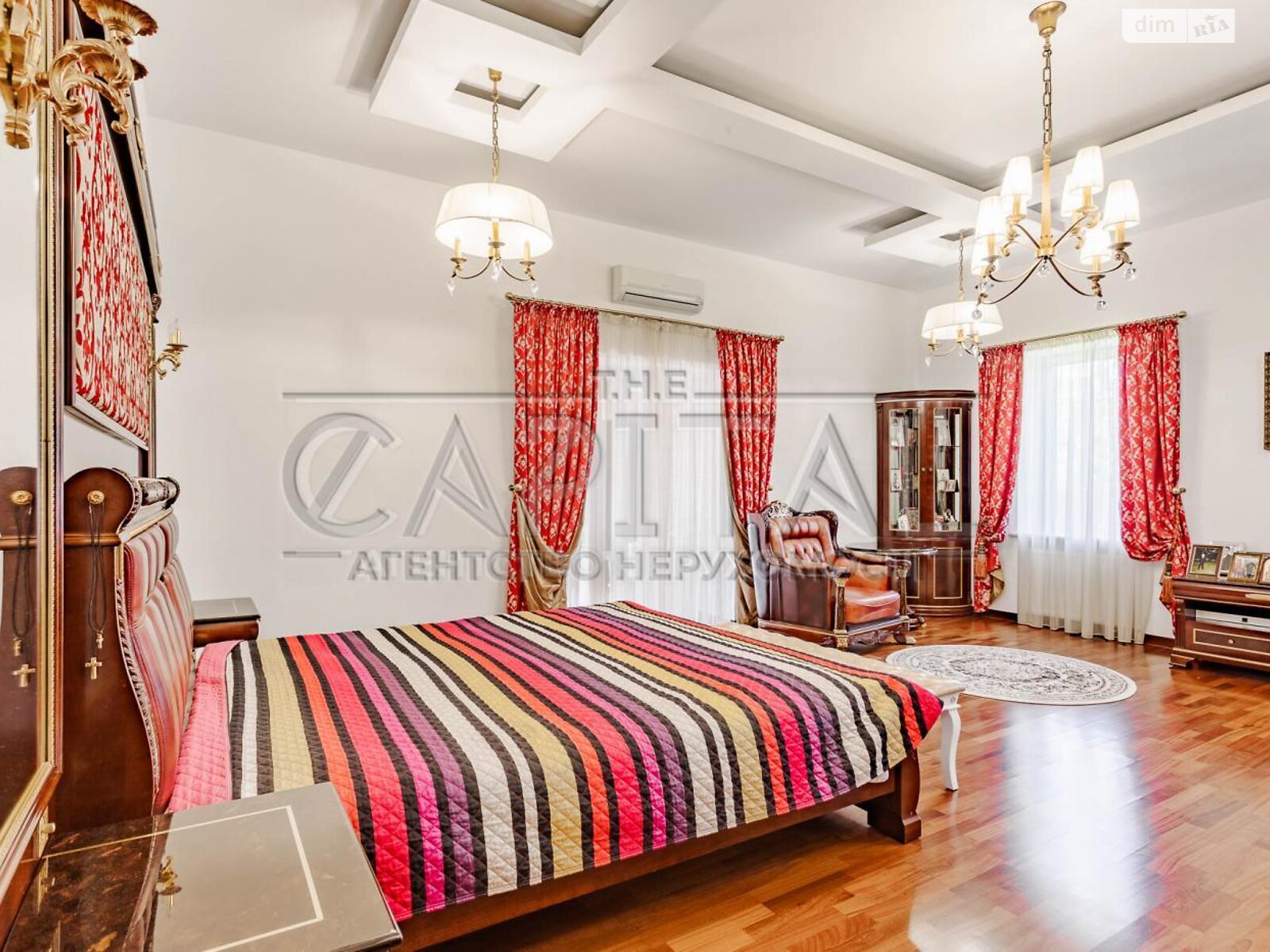 двоповерховий будинок, 1086.6 кв. м, цегла. Продаж у Козині фото 1 двоповерховий будинок, 1086.6 кв. м, цегла. Продаж у Козині фото 1
