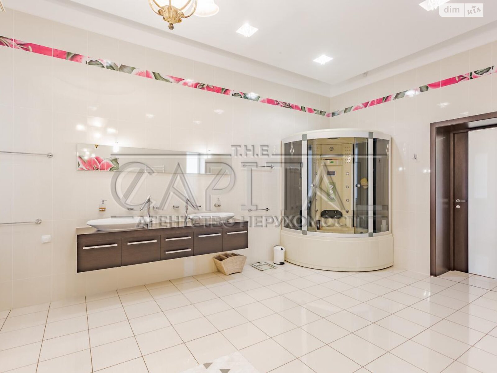 двоповерховий будинок, 1086.6 кв. м, цегла. Продаж у Козині фото 1 двоповерховий будинок, 1086.6 кв. м, цегла. Продаж у Козині фото 1
