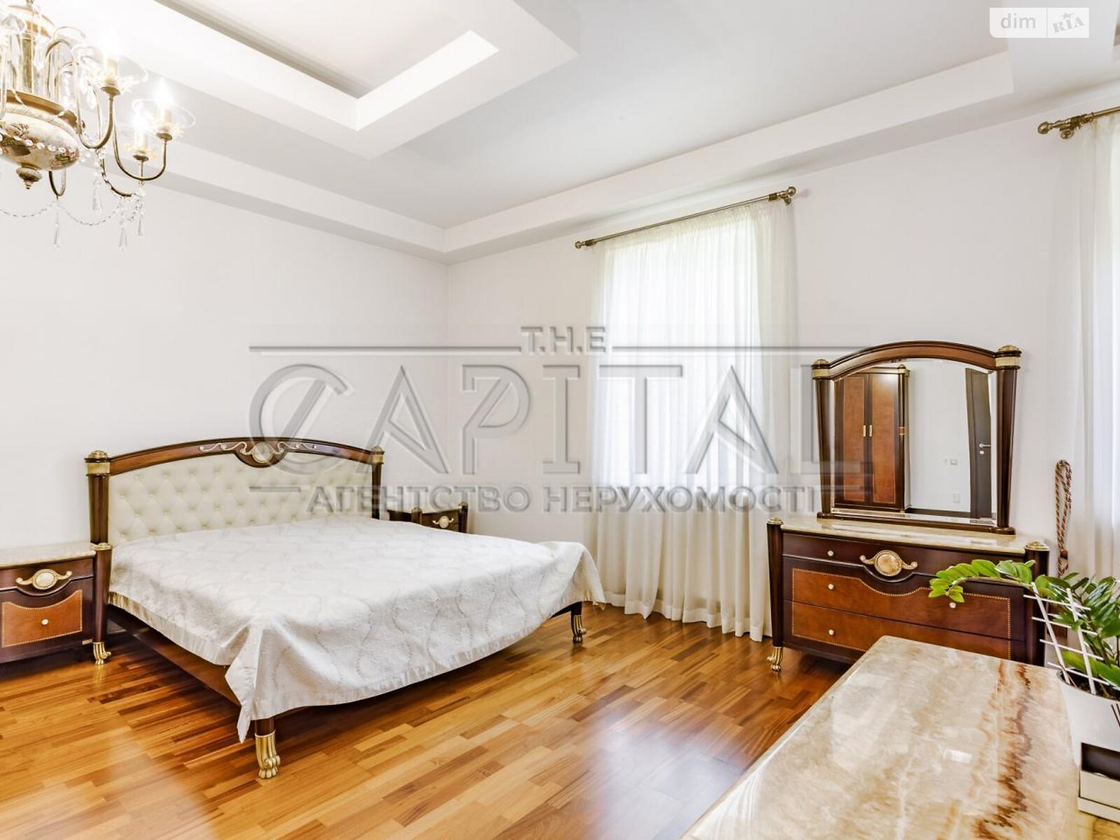двоповерховий будинок, 1086.6 кв. м, цегла. Продаж у Козині фото 1 двоповерховий будинок, 1086.6 кв. м, цегла. Продаж у Козині фото 1