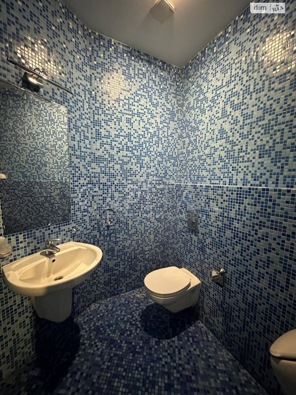 двоповерховий будинок з опаленням, 538.4 кв. м, цегла. Продаж у Козині фото 1 двоповерховий будинок з опаленням, 538.4 кв. м, цегла. Продаж у Козині фото 1