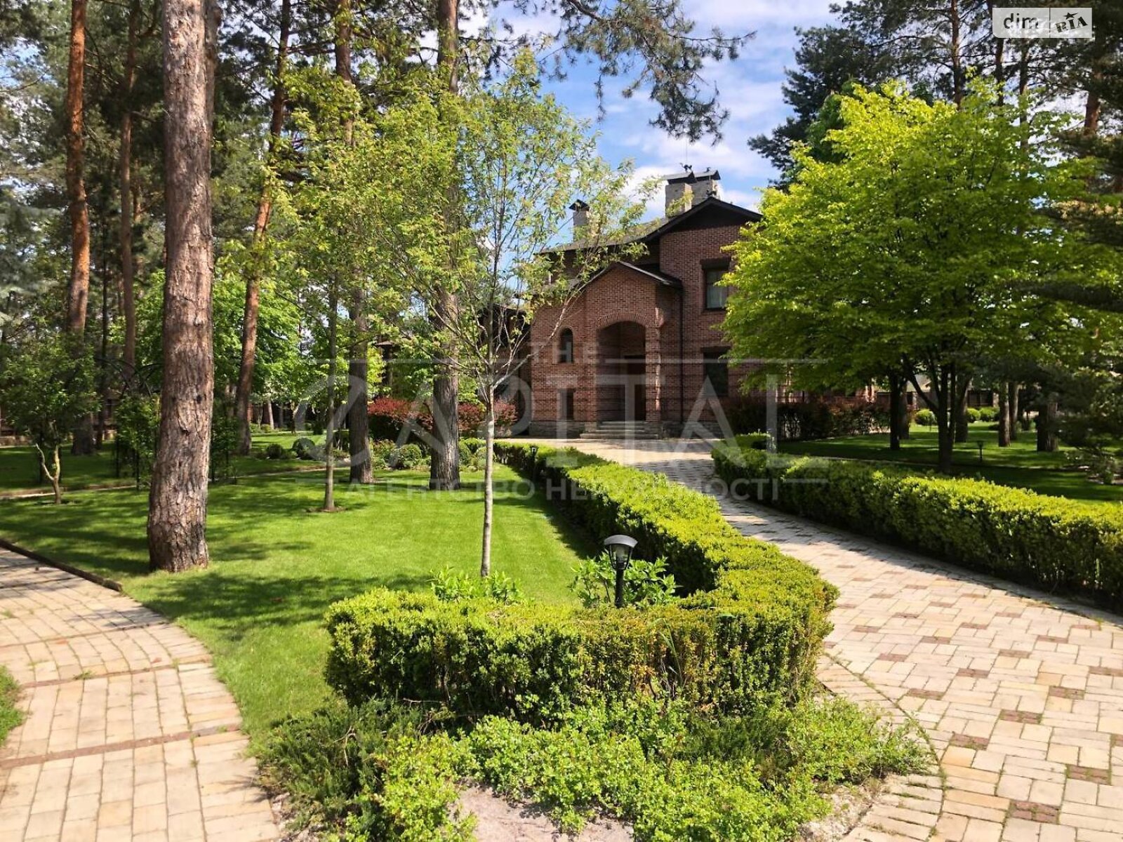 двоповерховий будинок з опаленням, 538.4 кв. м, цегла. Продаж у Козині фото 1 двоповерховий будинок з опаленням, 538.4 кв. м, цегла. Продаж у Козині фото 1