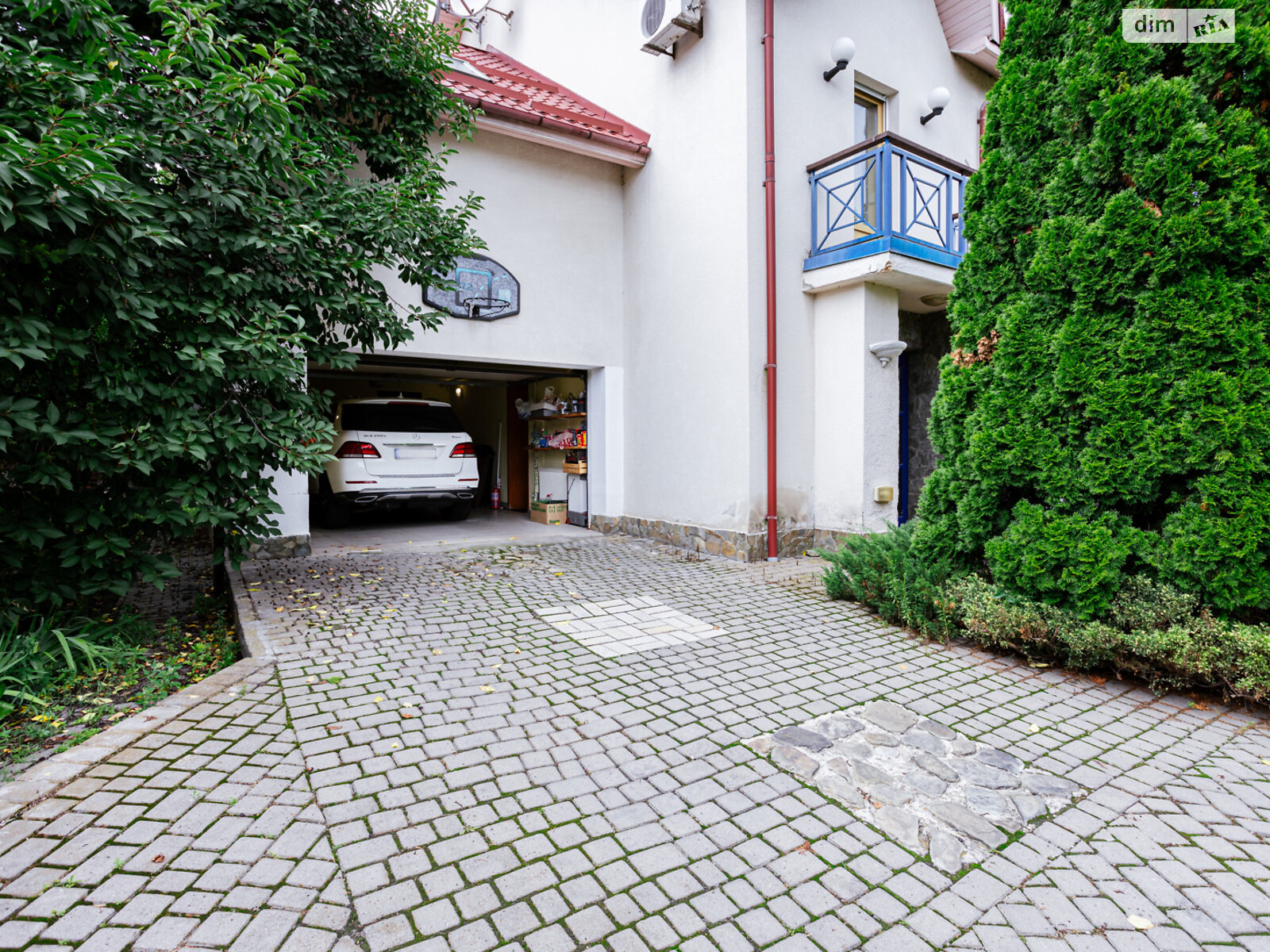 двоповерховий будинок з верандою, 300 кв. м, кирпич. Продаж у Козині фото 1 двоповерховий будинок з верандою, 300 кв. м, кирпич. Продаж у Козині фото 1