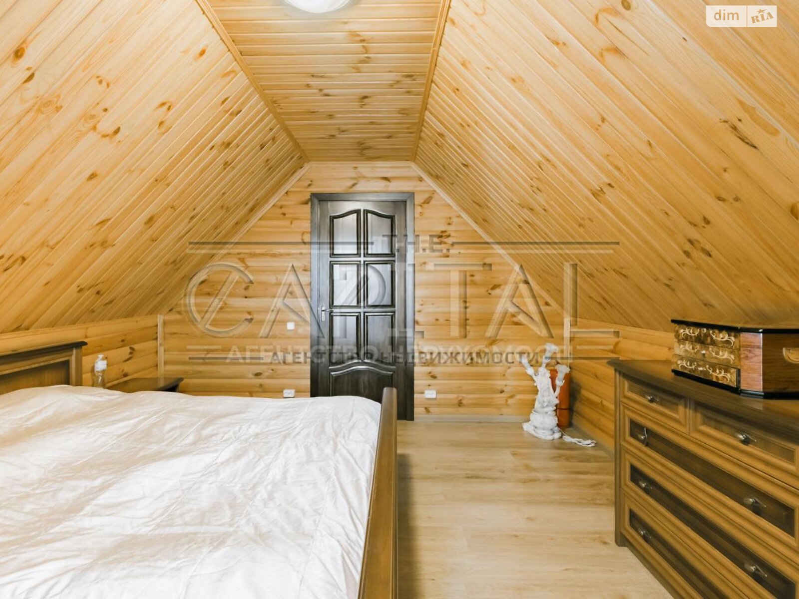триповерховий будинок з гаражем, 815 кв. м, цегла. Продаж у Козині фото 1 триповерховий будинок з гаражем, 815 кв. м, цегла. Продаж у Козині фото 1