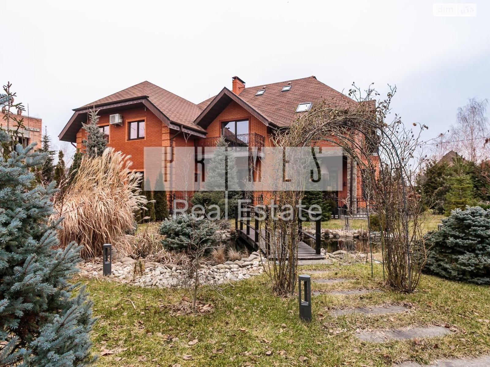 двухэтажный дом с гаражом, 410 кв. м, кирпич. Продажа в Козине фото 1 двухэтажный дом с гаражом, 410 кв. м, кирпич. Продажа в Козине фото 1