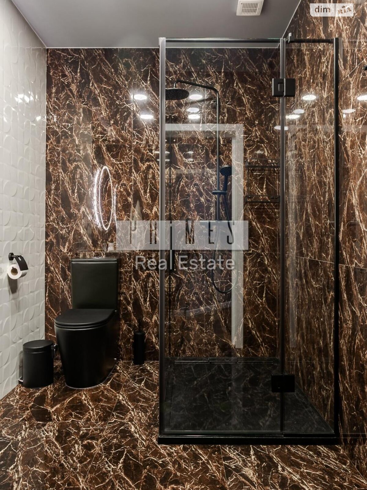 двухэтажный дом с гаражом, 410 кв. м, кирпич. Продажа в Козине фото 1 двухэтажный дом с гаражом, 410 кв. м, кирпич. Продажа в Козине фото 1