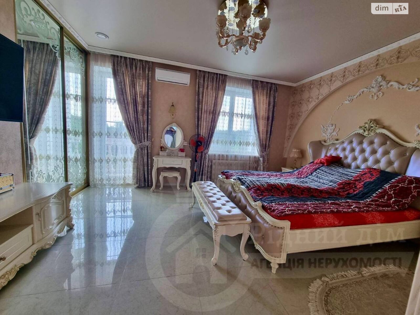 двоповерховий будинок з балконом, 274.77 кв. м, піноблок. Продаж у Козині фото 1 двоповерховий будинок з балконом, 274.77 кв. м, піноблок. Продаж у Козині фото 1
