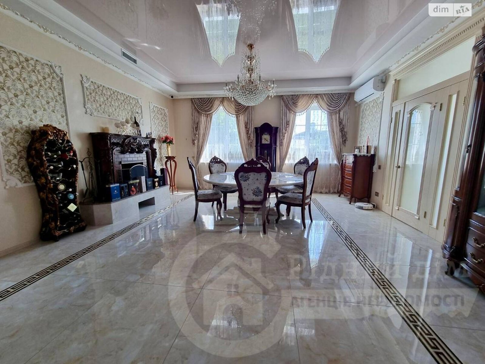 двоповерховий будинок з балконом, 274.77 кв. м, піноблок. Продаж у Козині фото 1 двоповерховий будинок з балконом, 274.77 кв. м, піноблок. Продаж у Козині фото 1