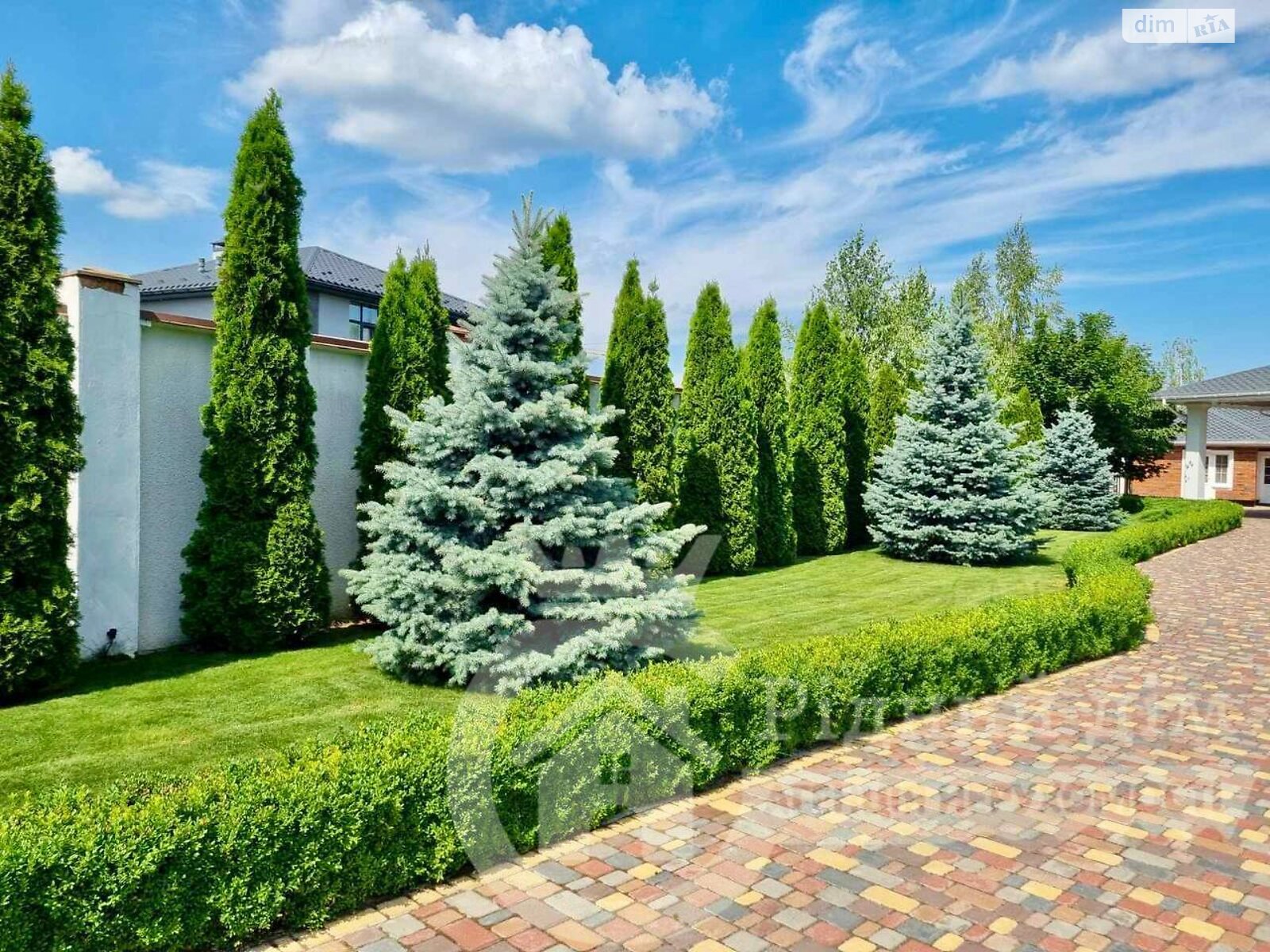 двоповерховий будинок з балконом, 274.77 кв. м, піноблок. Продаж у Козині фото 1 двоповерховий будинок з балконом, 274.77 кв. м, піноблок. Продаж у Козині фото 1