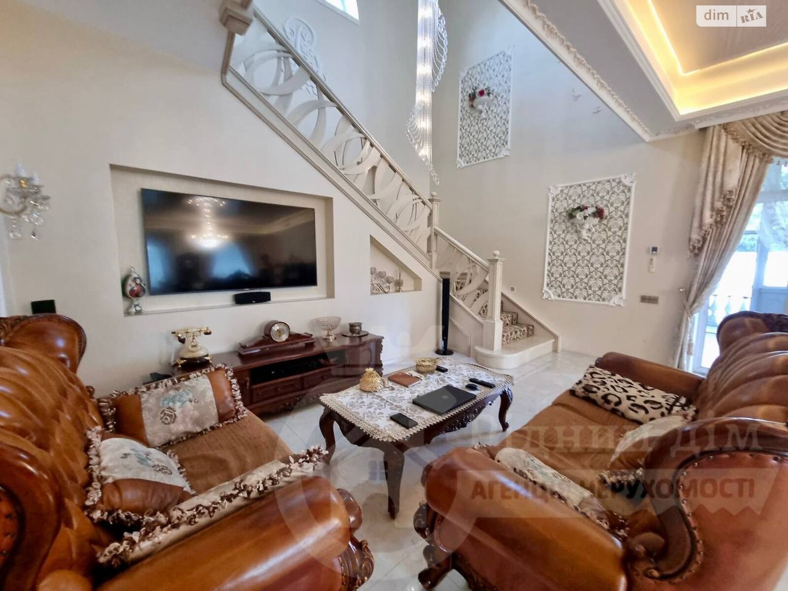 двоповерховий будинок з балконом, 274.77 кв. м, піноблок. Продаж у Козині фото 1 двоповерховий будинок з балконом, 274.77 кв. м, піноблок. Продаж у Козині фото 1