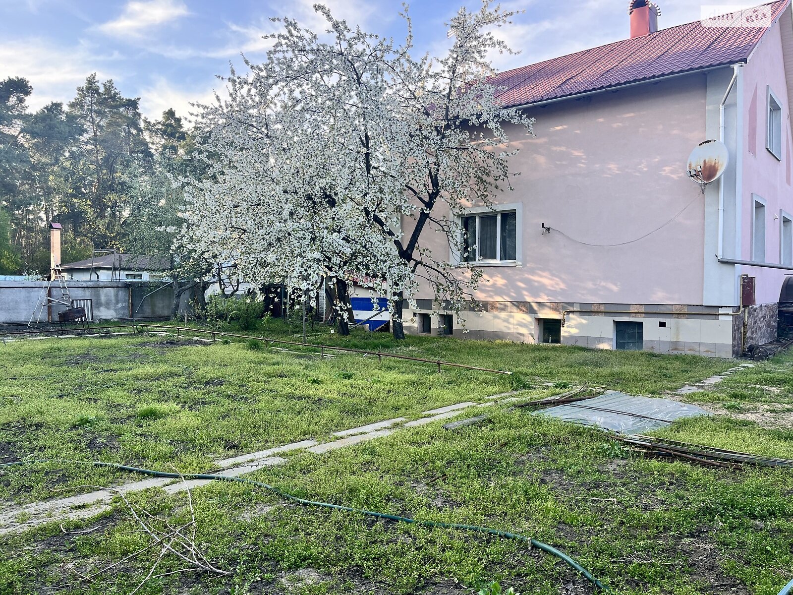двухэтажный дом, 211.1 кв. м, кирпич. Продажа в Козине фото 1 двухэтажный дом, 211.1 кв. м, кирпич. Продажа в Козине фото 1