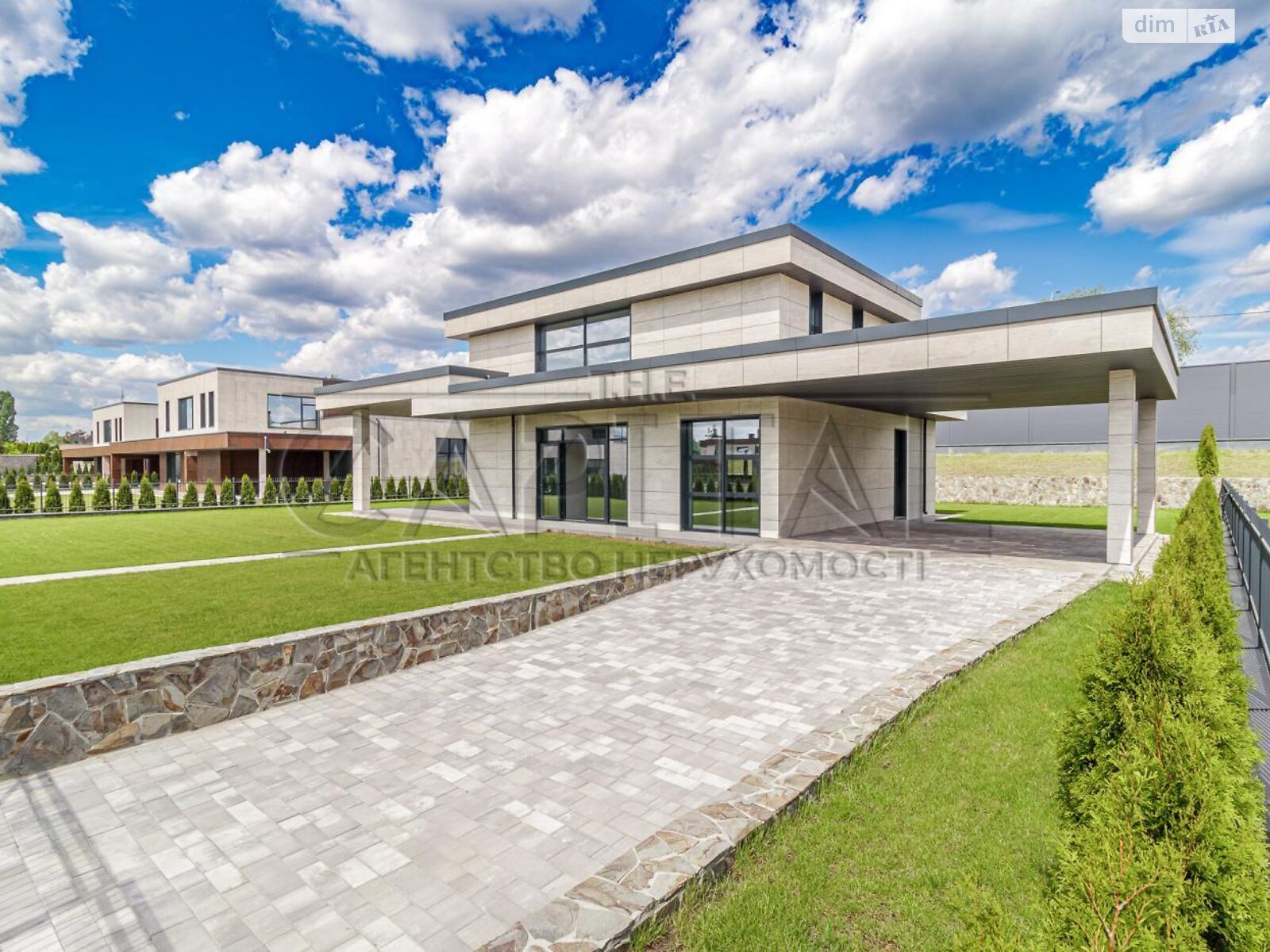 двоповерховий будинок, 263 кв. м, цегла. Продаж у Козині фото 1 двоповерховий будинок, 263 кв. м, цегла. Продаж у Козині фото 1