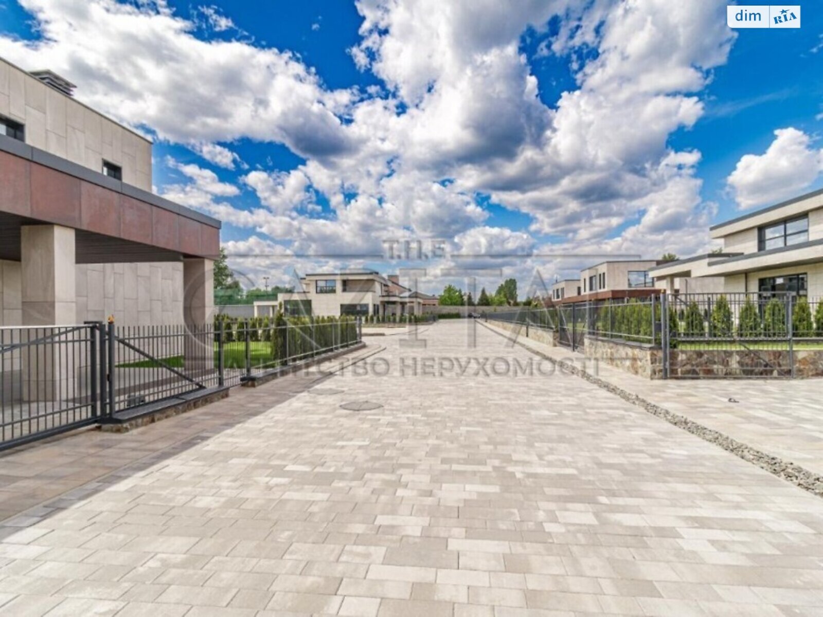 двоповерховий будинок, 263 кв. м, кирпич. Продаж у Козині фото 1 двоповерховий будинок, 263 кв. м, кирпич. Продаж у Козині фото 1