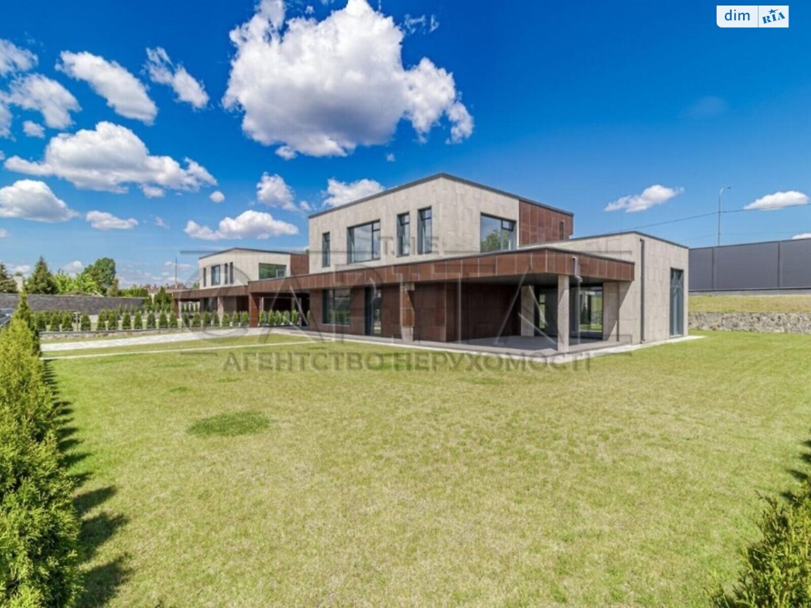 двухэтажный дом, 262 кв. м, кирпич. Продажа в Козине фото 1 двухэтажный дом, 262 кв. м, кирпич. Продажа в Козине фото 1