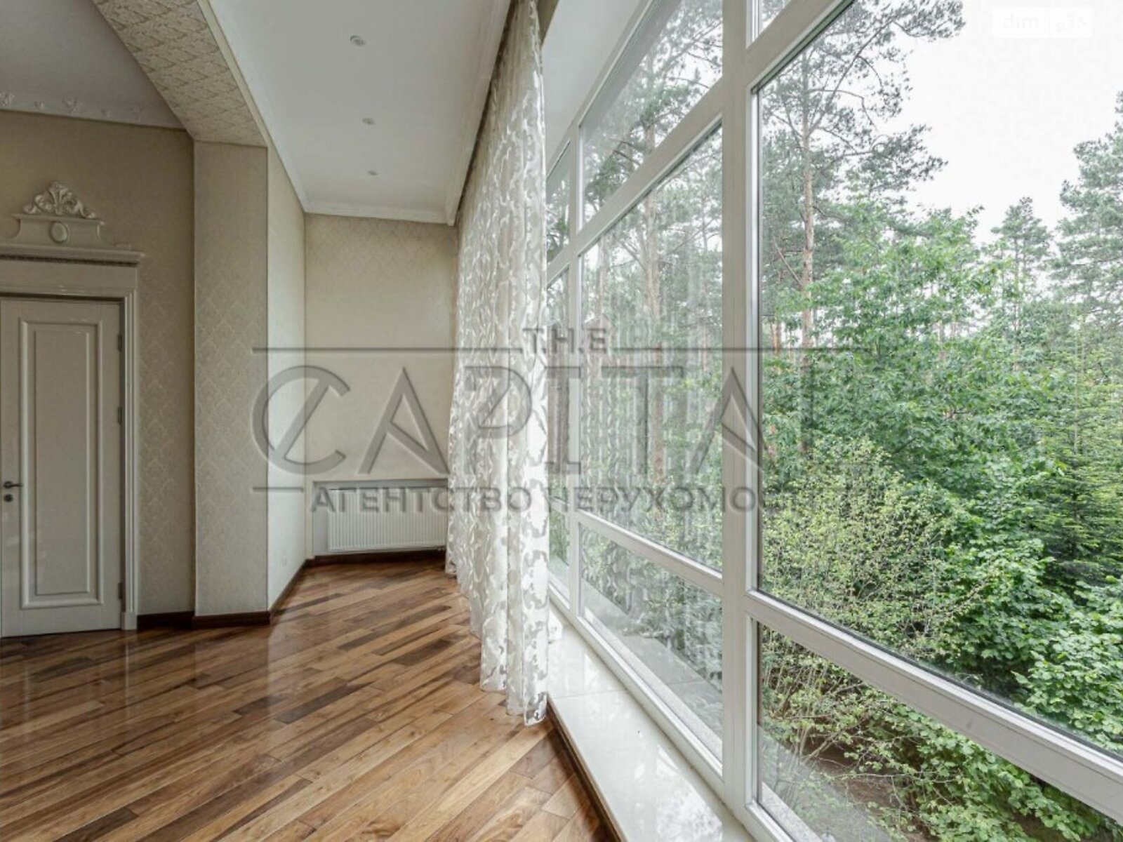 четырехэтажный дом с балконом, 900 кв. м, кирпич. Продажа в Козине фото 1