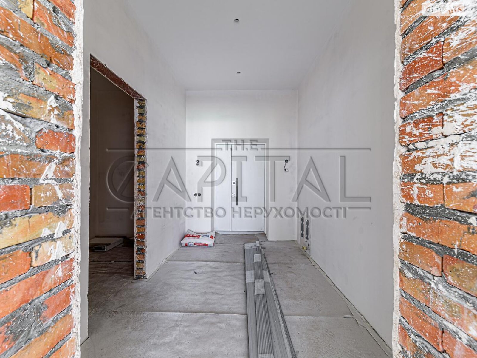 двоповерховий будинок з опаленням, 310 кв. м, цегла. Продаж у Козині фото 1 двоповерховий будинок з опаленням, 310 кв. м, цегла. Продаж у Козині фото 1