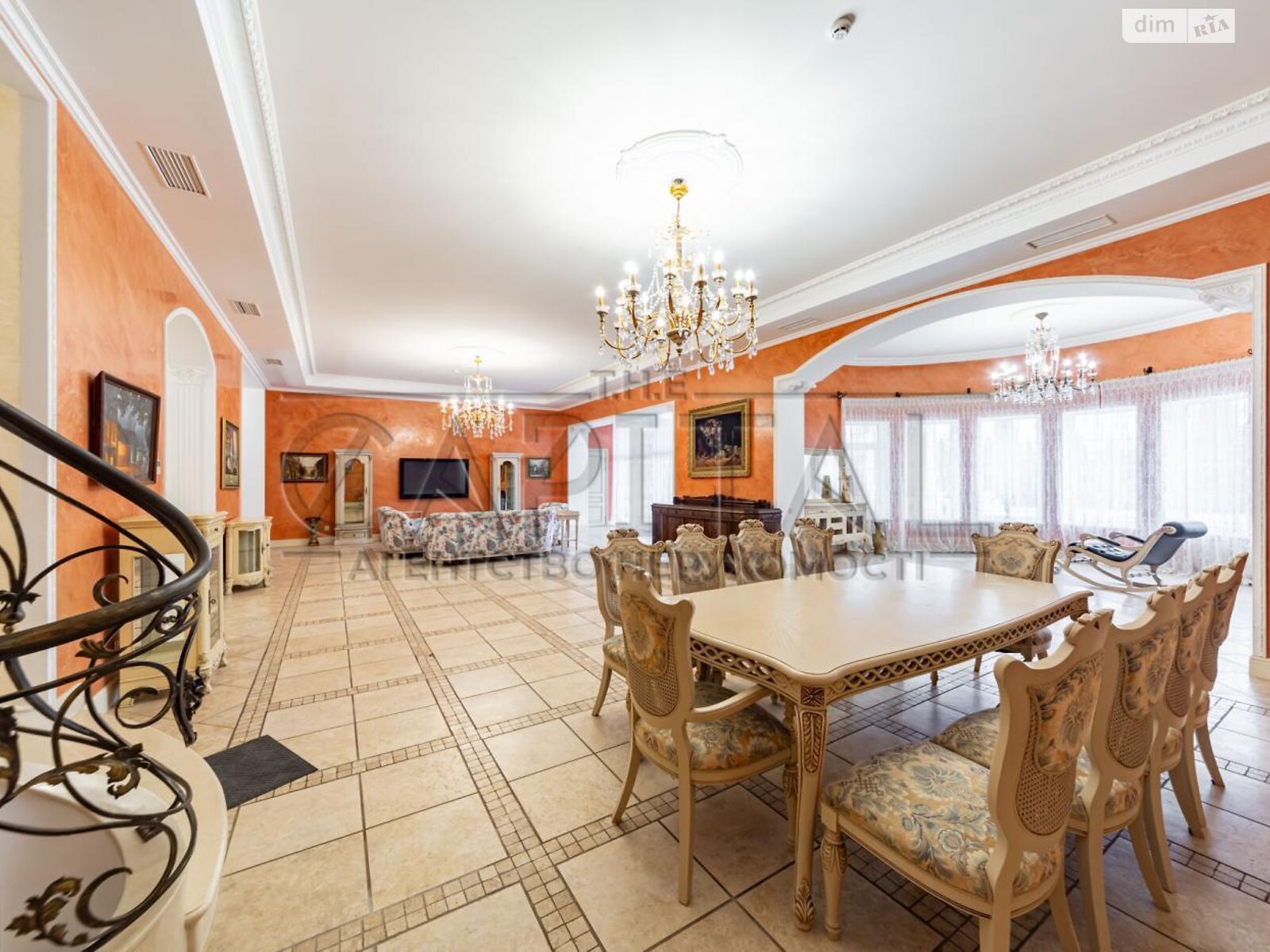 трехэтажный дом беседка, 882 кв. м, кирпич. Продажа в Козине фото 1 трехэтажный дом беседка, 882 кв. м, кирпич. Продажа в Козине фото 1