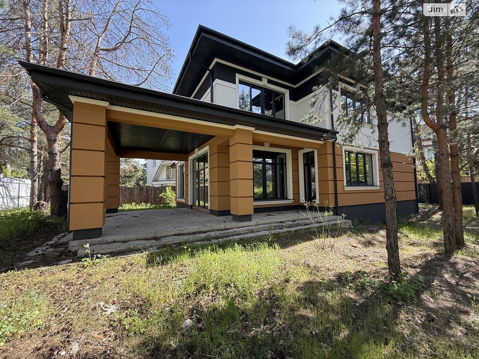 двухэтажный дом с гаражом, 330 кв. м, кирпич. Продажа в Козине фото 1 двухэтажный дом с гаражом, 330 кв. м, кирпич. Продажа в Козине фото 1