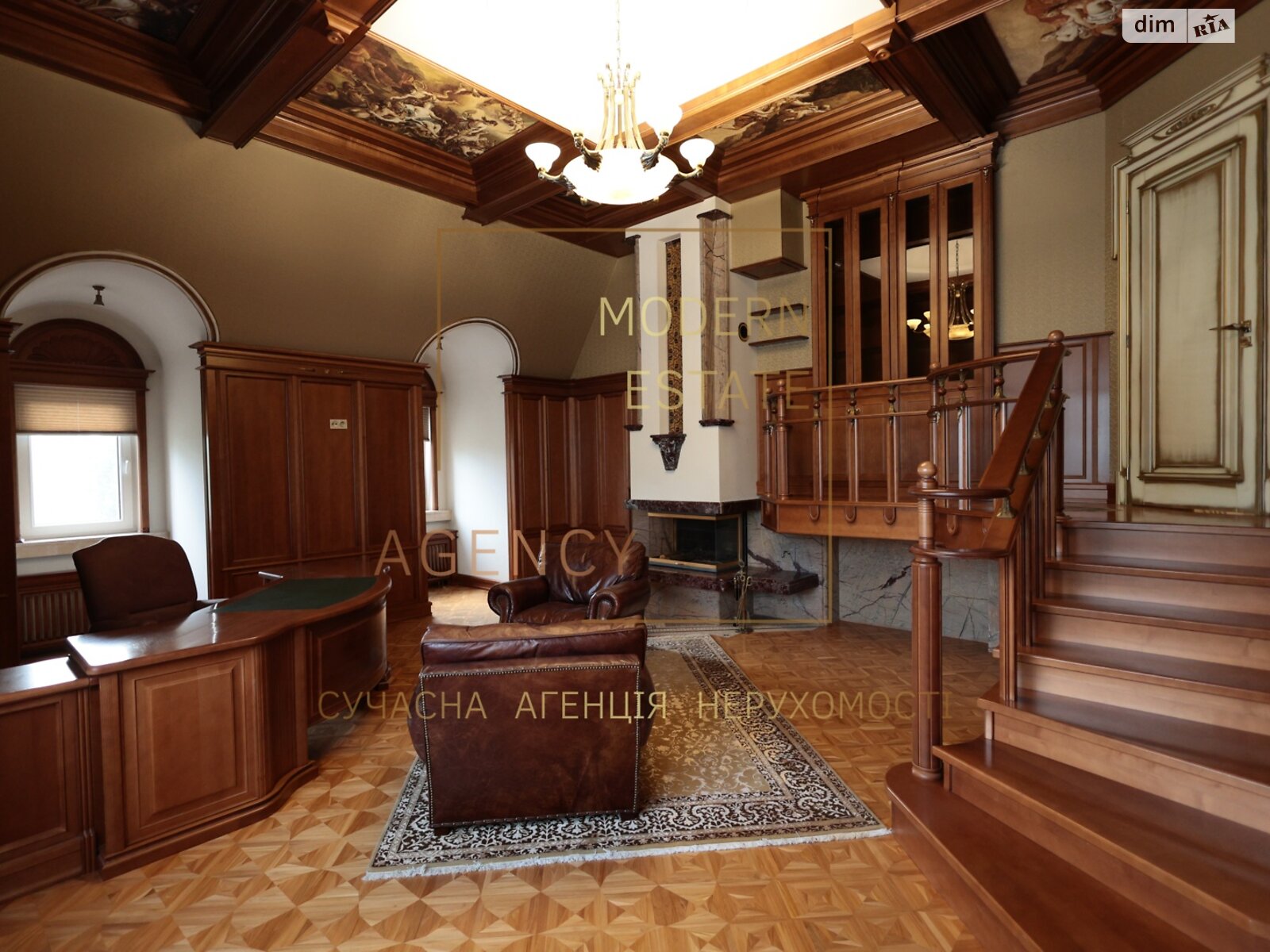 трехэтажный дом с верандой, 950 кв. м, кирпич. Продажа в Козине фото 1 трехэтажный дом с верандой, 950 кв. м, кирпич. Продажа в Козине фото 1