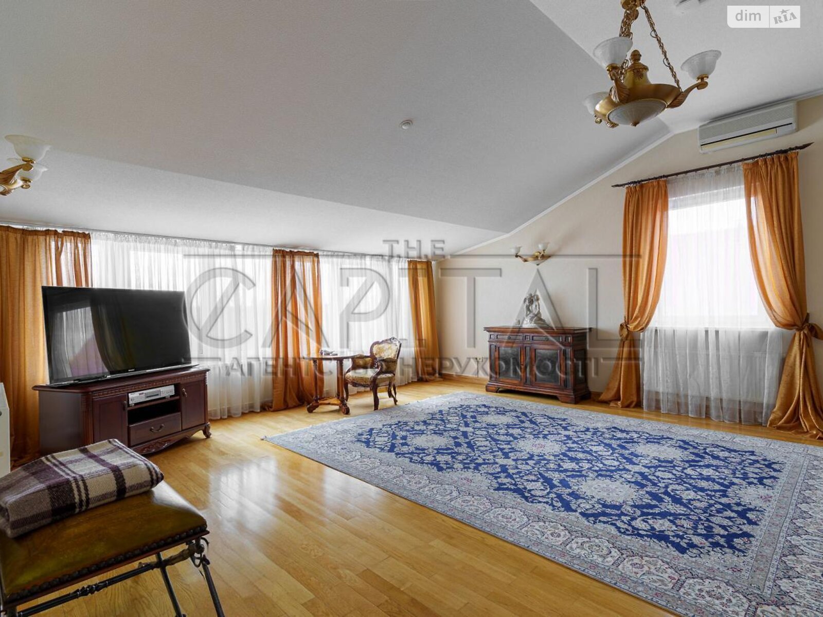 триповерховий будинок з верандою, 917 кв. м, цегла. Продаж у Козині фото 1 триповерховий будинок з верандою, 917 кв. м, цегла. Продаж у Козині фото 1