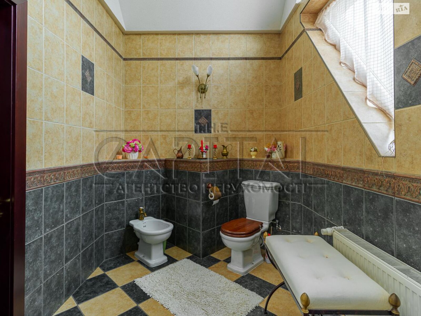 триповерховий будинок з верандою, 917 кв. м, цегла. Продаж у Козині фото 1 триповерховий будинок з верандою, 917 кв. м, цегла. Продаж у Козині фото 1