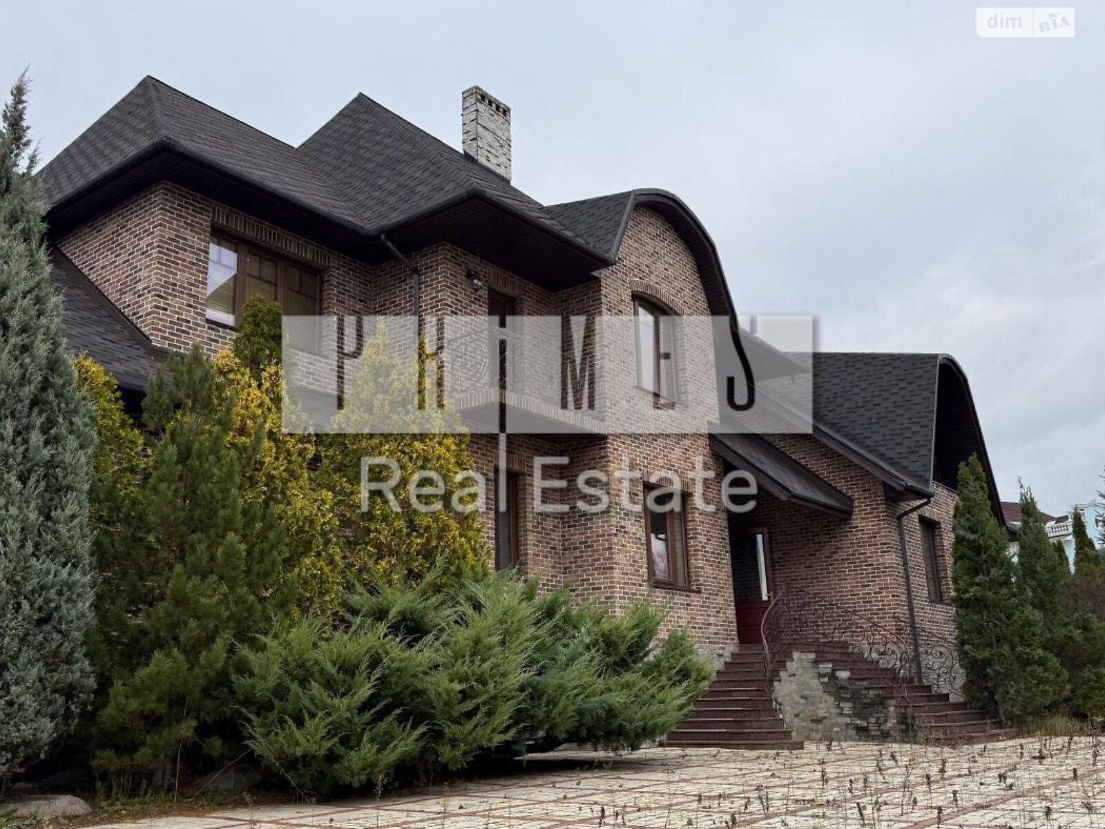 двухэтажный дом с гаражом, 730 кв. м, кирпич. Продажа в Козине фото 1