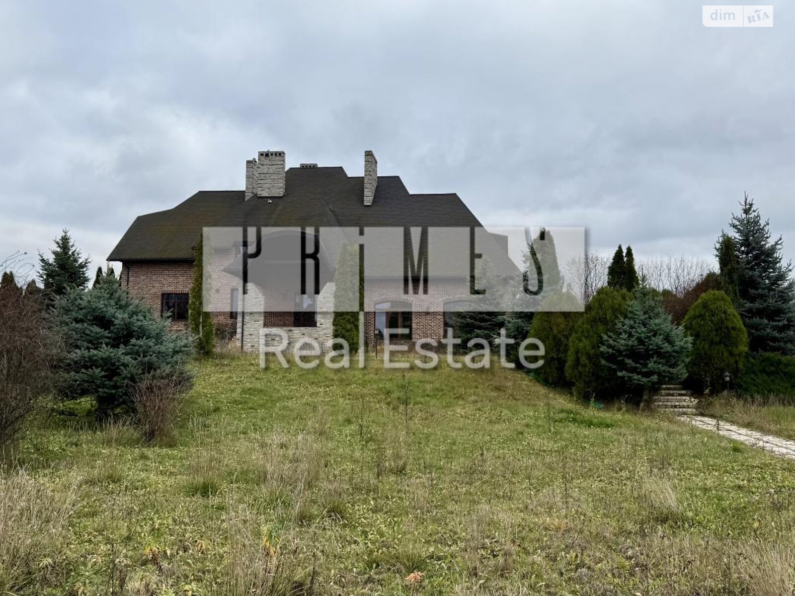 двухэтажный дом с гаражом, 730 кв. м, кирпич. Продажа в Козине фото 1