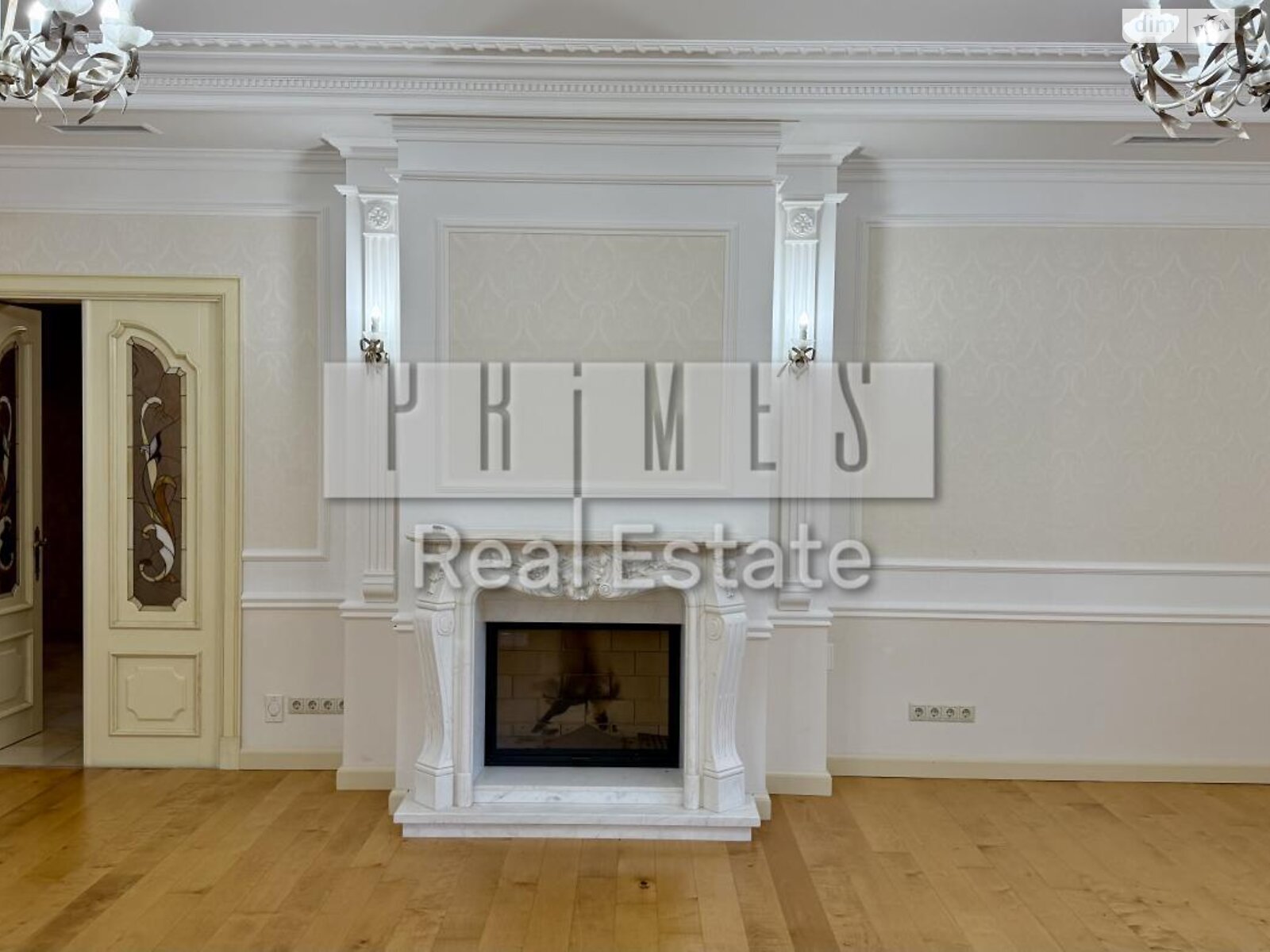 двухэтажный дом с гаражом, 730 кв. м, кирпич. Продажа в Козине фото 1