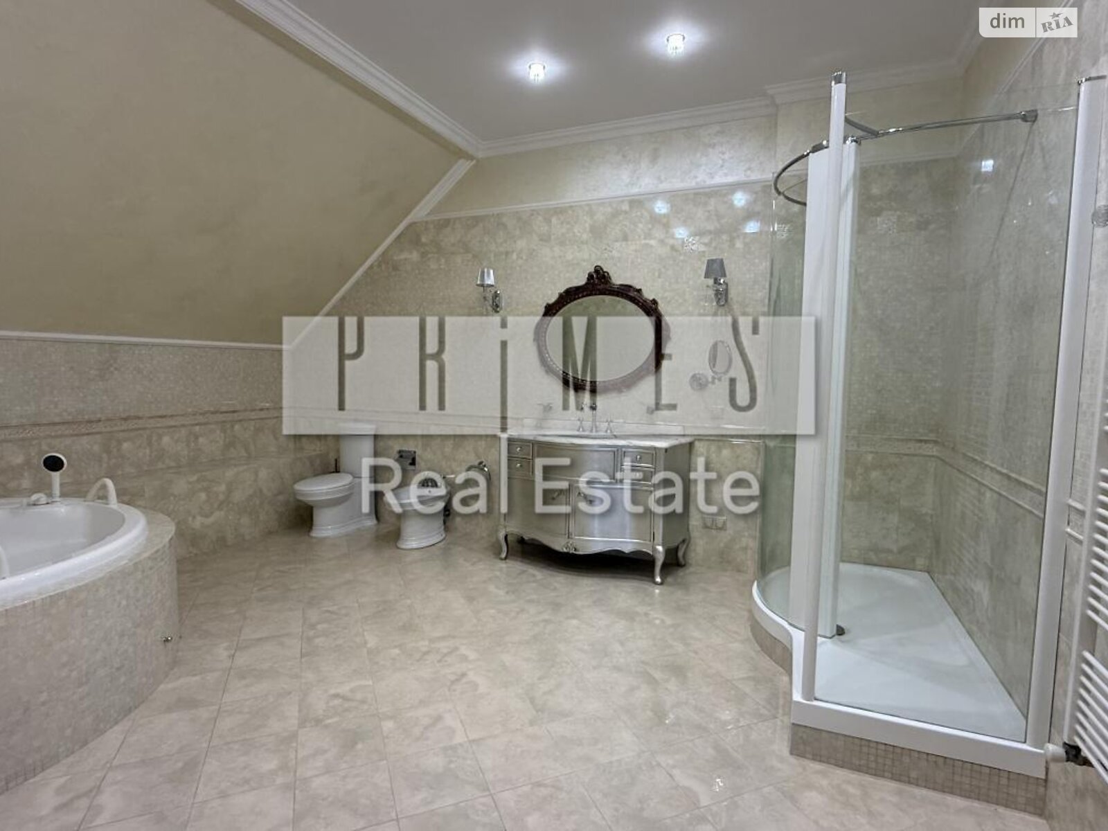 двухэтажный дом с гаражом, 730 кв. м, кирпич. Продажа в Козине фото 1