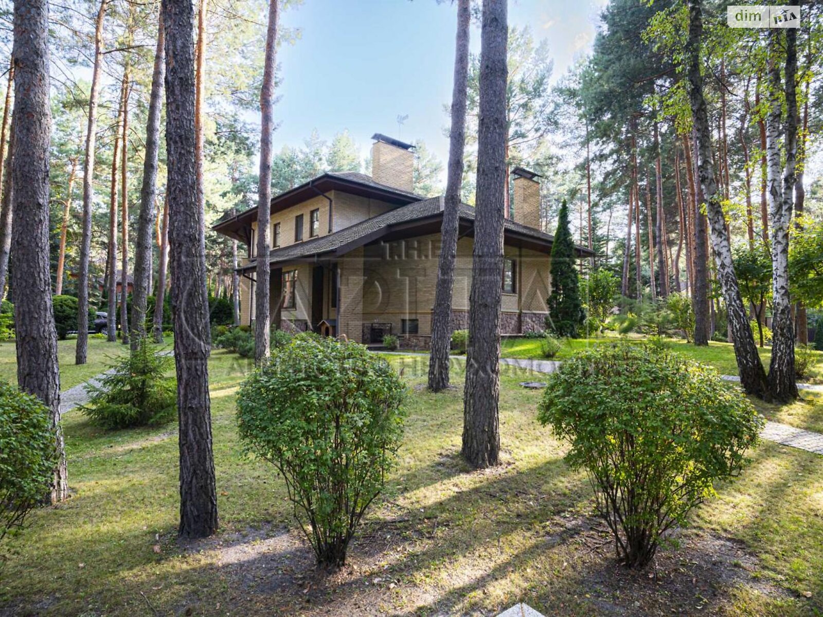 двухэтажный дом с гаражом, 700 кв. м, кирпич. Продажа в Козине фото 1 двухэтажный дом с гаражом, 700 кв. м, кирпич. Продажа в Козине фото 1