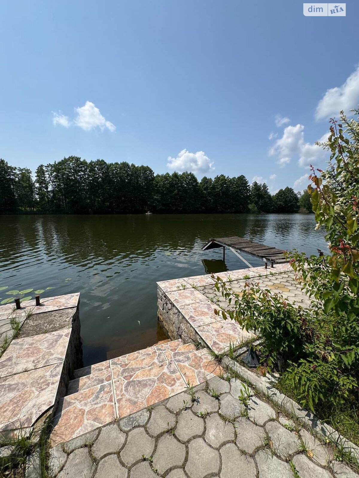 трехэтажный дом, 136 кв. м, кирпич. Продажа в Козине фото 1 трехэтажный дом, 136 кв. м, кирпич. Продажа в Козине фото 1