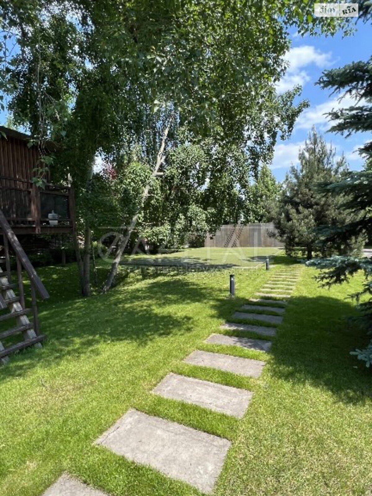 одноповерховий будинок, 600 кв. м, цегла. Продаж у Козині фото 1 одноповерховий будинок, 600 кв. м, цегла. Продаж у Козині фото 1