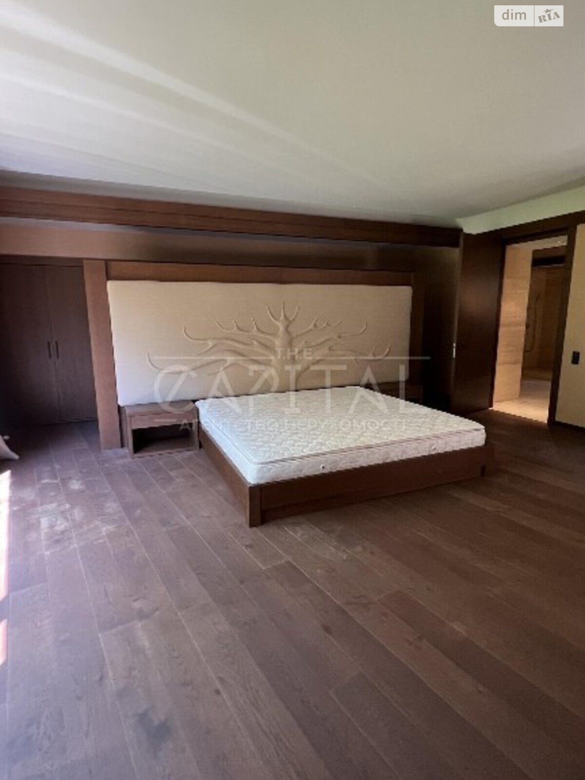 одноповерховий будинок, 600 кв. м, цегла. Продаж у Козині фото 1 одноповерховий будинок, 600 кв. м, цегла. Продаж у Козині фото 1