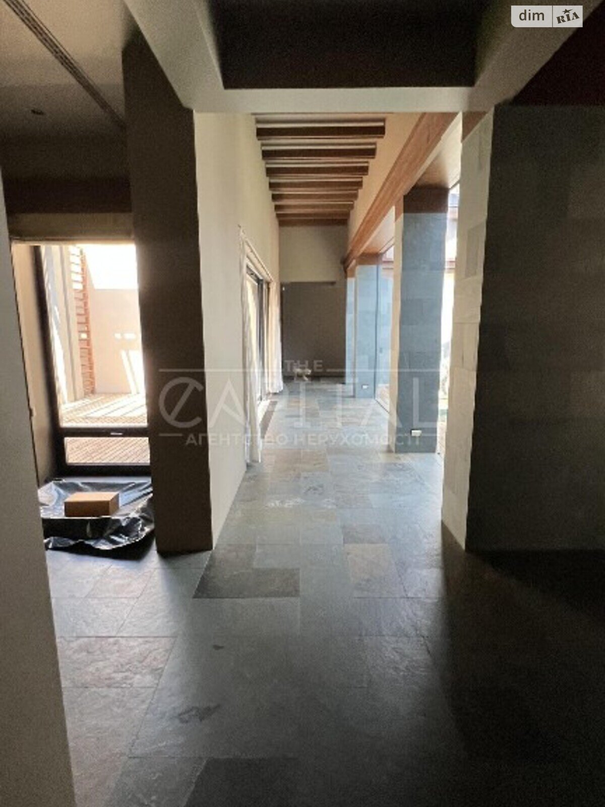 одноповерховий будинок, 600 кв. м, цегла. Продаж у Козині фото 1 одноповерховий будинок, 600 кв. м, цегла. Продаж у Козині фото 1