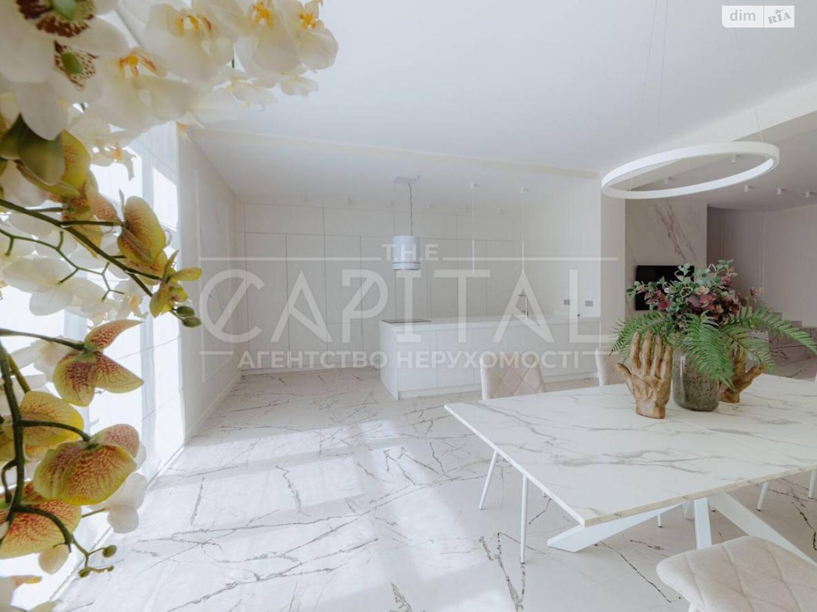 двухэтажный дом, 255 кв. м, кирпич. Продажа в Козине фото 1 двухэтажный дом, 255 кв. м, кирпич. Продажа в Козине фото 1