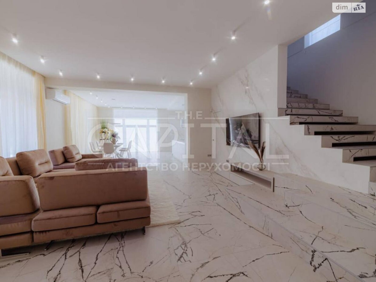 двухэтажный дом, 255 кв. м, кирпич. Продажа в Козине фото 1 двухэтажный дом, 255 кв. м, кирпич. Продажа в Козине фото 1