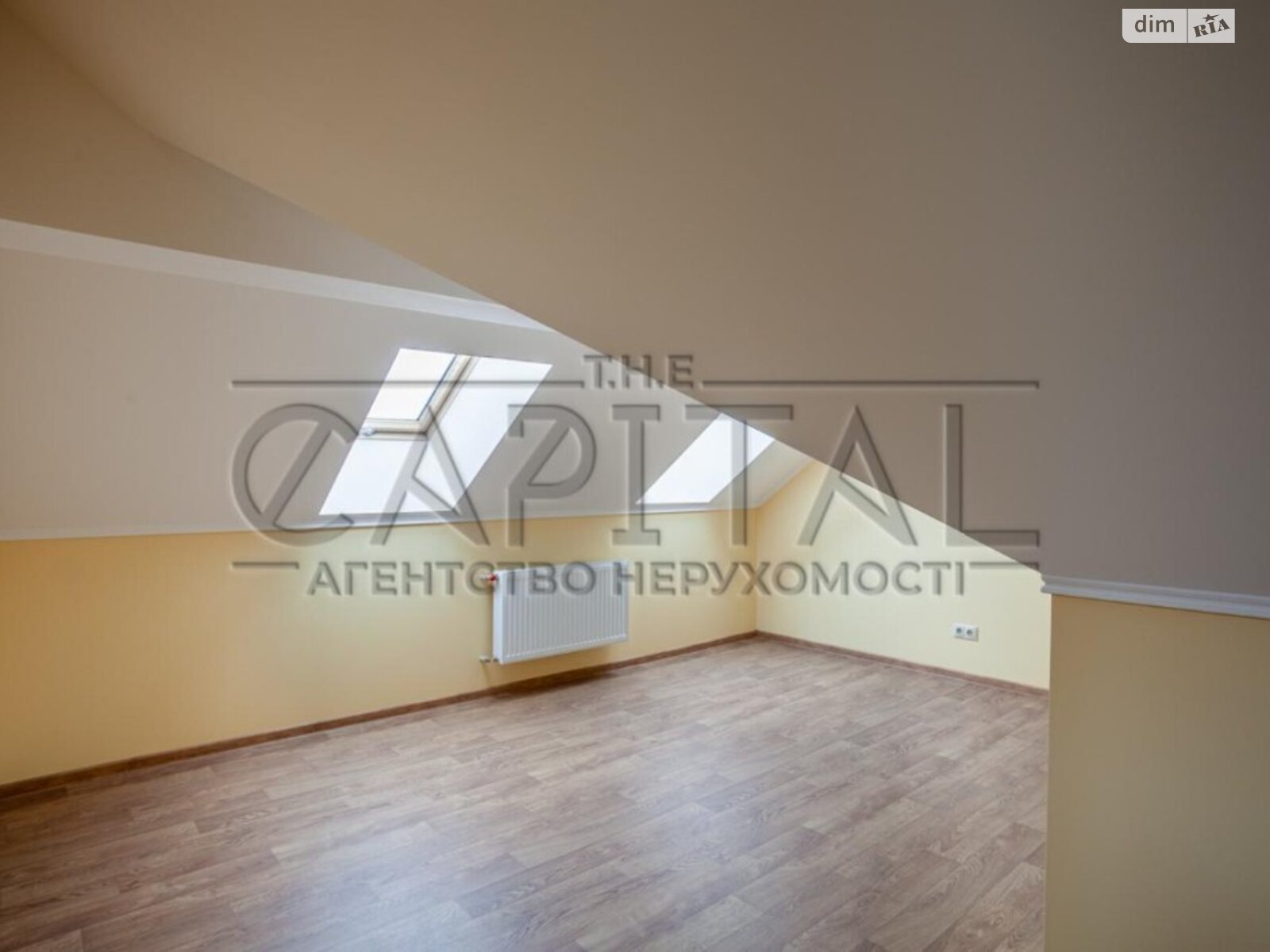 трехэтажный дом, 635 кв. м, кирпич. Продажа в Козине фото 1 трехэтажный дом, 635 кв. м, кирпич. Продажа в Козине фото 1