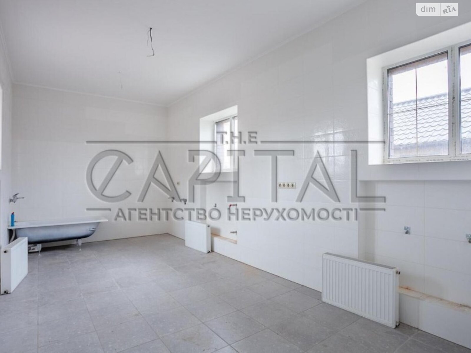 трехэтажный дом, 635 кв. м, кирпич. Продажа в Козине фото 1 трехэтажный дом, 635 кв. м, кирпич. Продажа в Козине фото 1