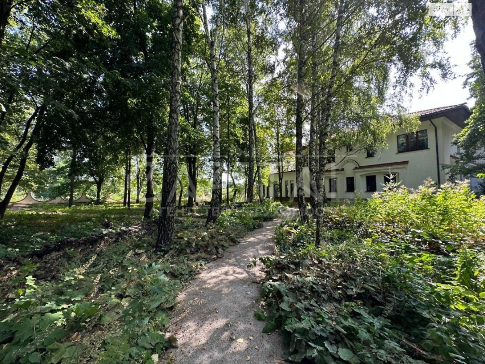 двоповерховий будинок, 1500 кв. м, цегла. Продаж у Козині фото 1 двоповерховий будинок, 1500 кв. м, цегла. Продаж у Козині фото 1