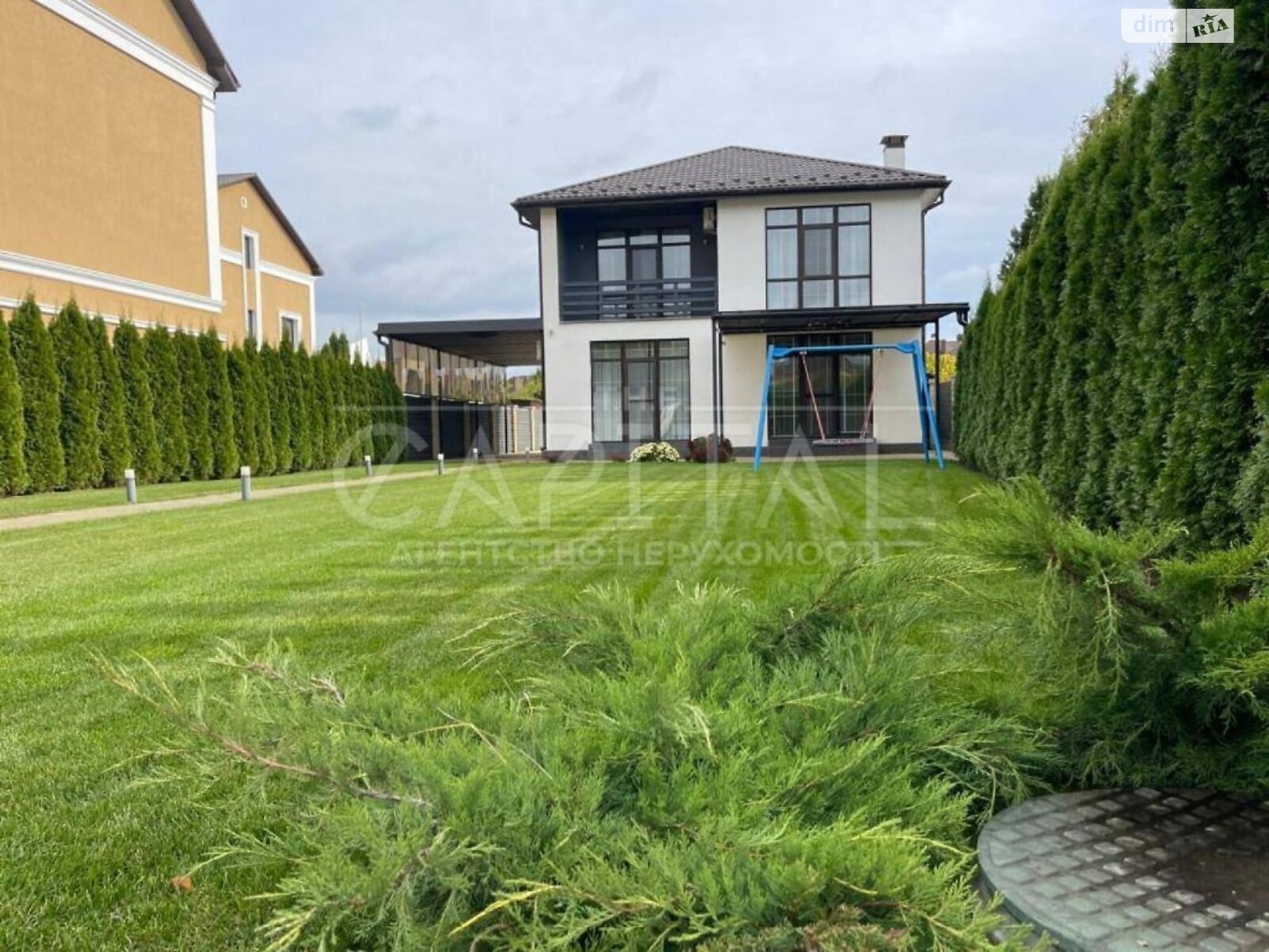 двухэтажный дом, 220 кв. м, кирпич. Продажа в Козине фото 1 двухэтажный дом, 220 кв. м, кирпич. Продажа в Козине фото 1