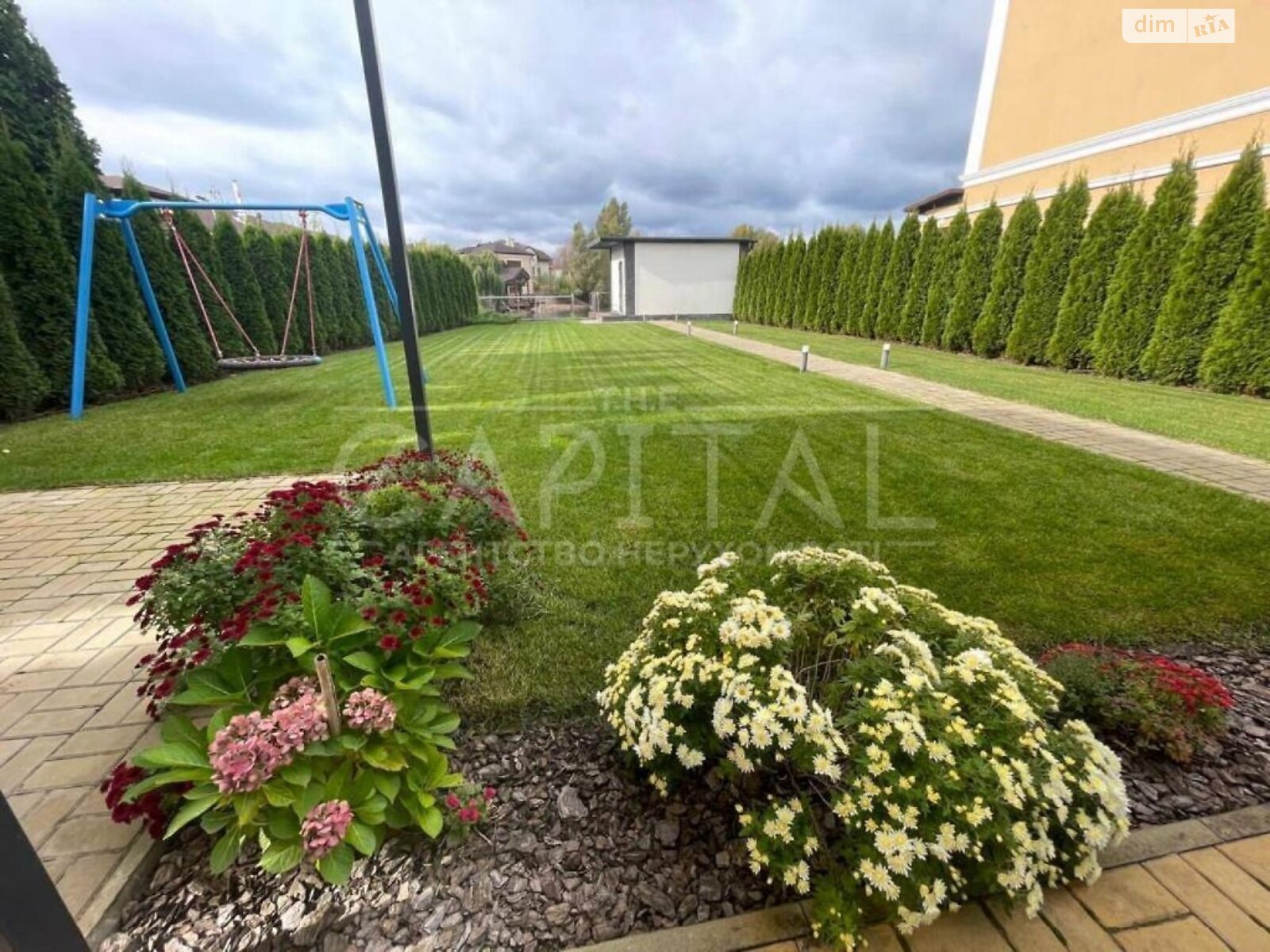двухэтажный дом, 220 кв. м, кирпич. Продажа в Козине фото 1 двухэтажный дом, 220 кв. м, кирпич. Продажа в Козине фото 1