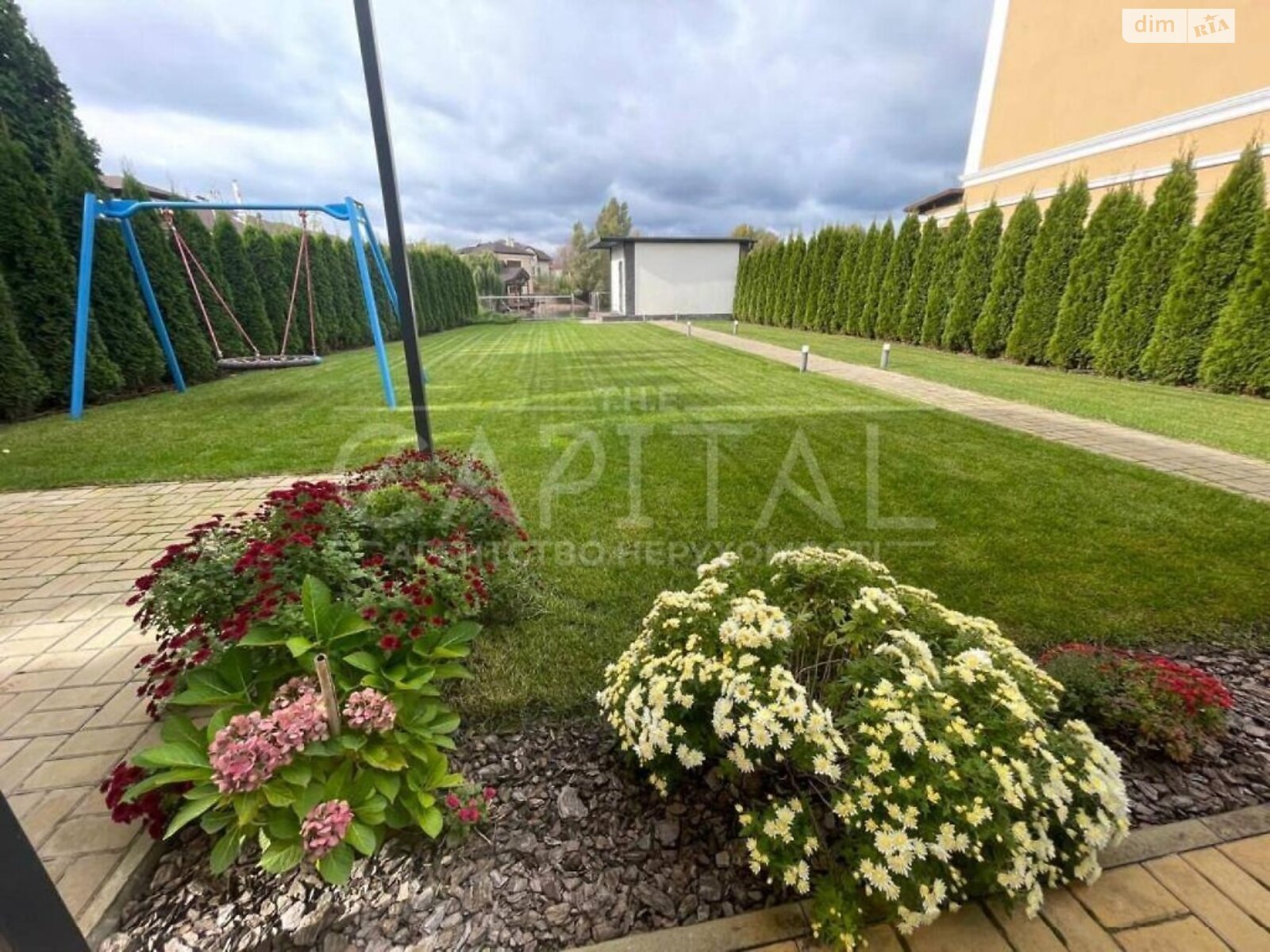 двоповерховий будинок, 220 кв. м, цегла. Продаж у Козині фото 1 двоповерховий будинок, 220 кв. м, цегла. Продаж у Козині фото 1