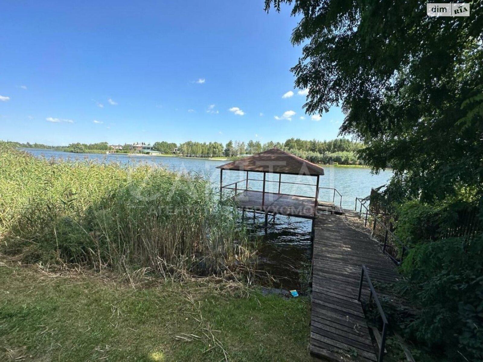 двоповерховий будинок, 1500 кв. м, цегла. Продаж у Козині фото 1 двоповерховий будинок, 1500 кв. м, цегла. Продаж у Козині фото 1