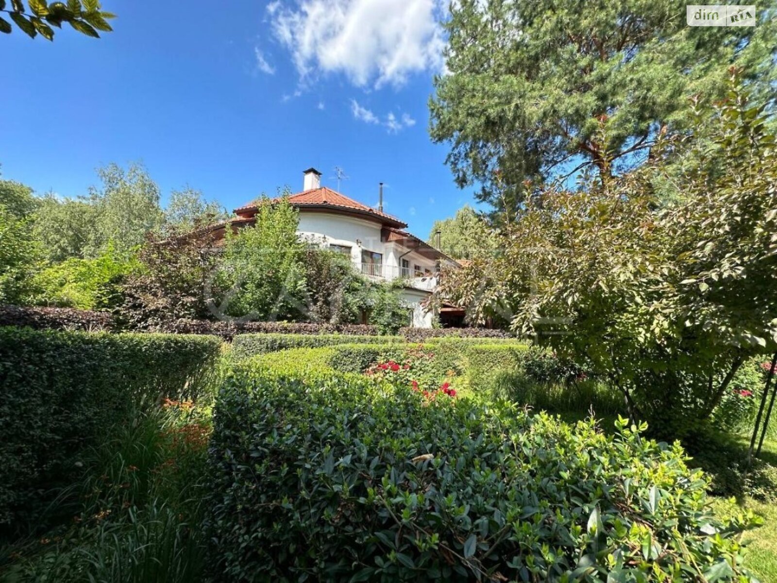 двухэтажный дом, 1500 кв. м, кирпич. Продажа в Козине фото 1