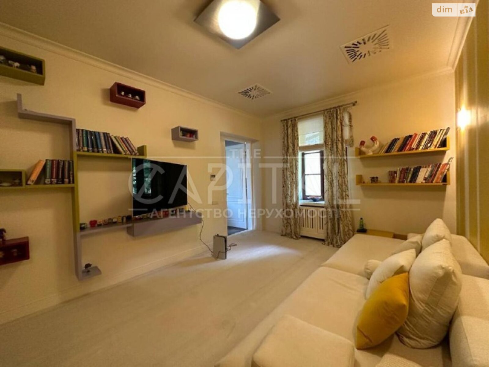 двухэтажный дом, 1500 кв. м, кирпич. Продажа в Козине фото 1