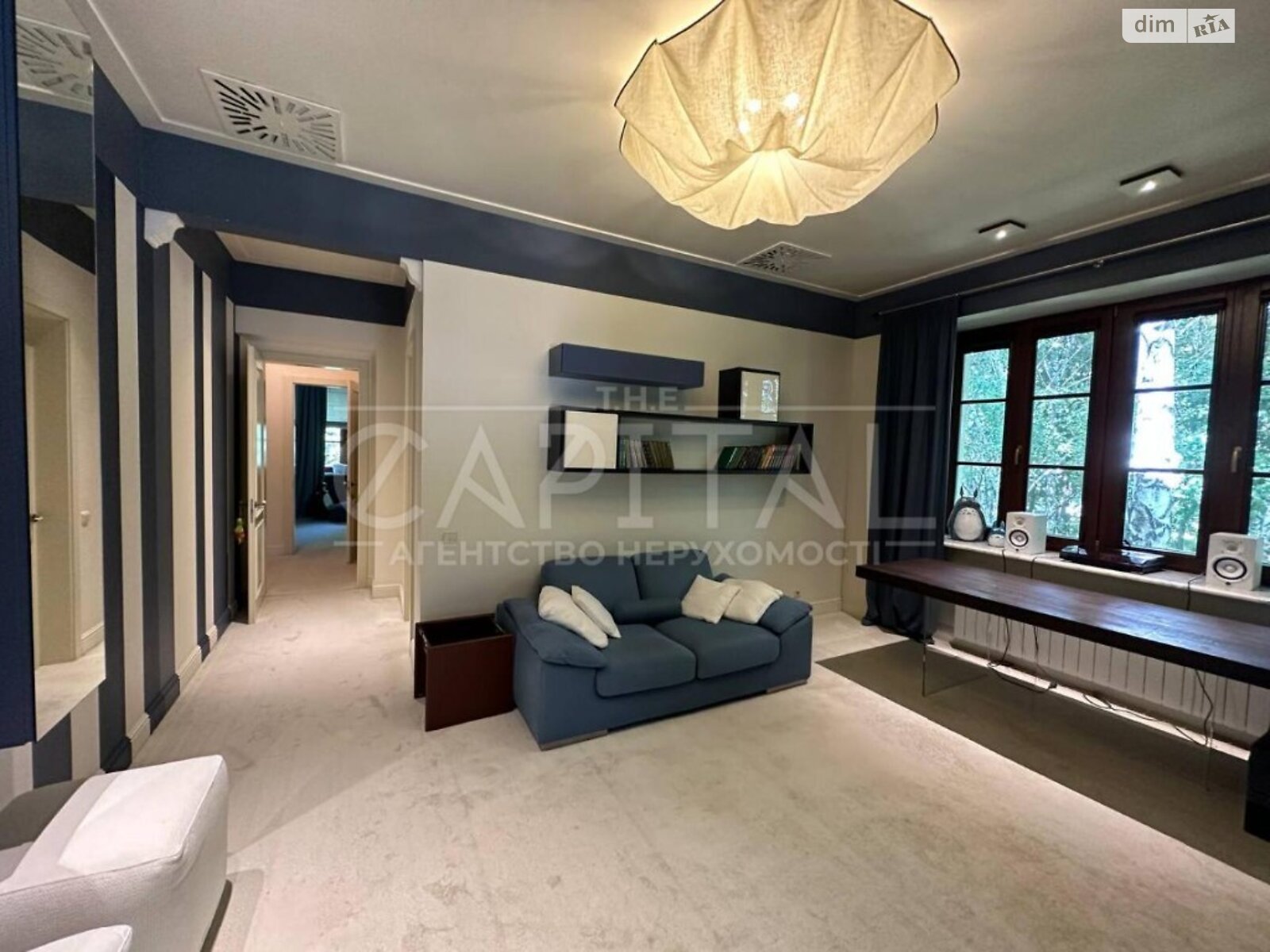 двухэтажный дом, 1500 кв. м, кирпич. Продажа в Козине фото 1