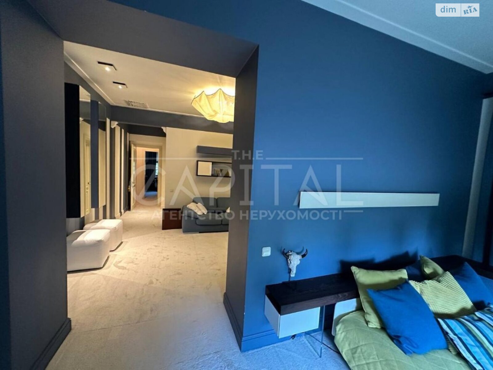 двухэтажный дом, 1500 кв. м, кирпич. Продажа в Козине фото 1