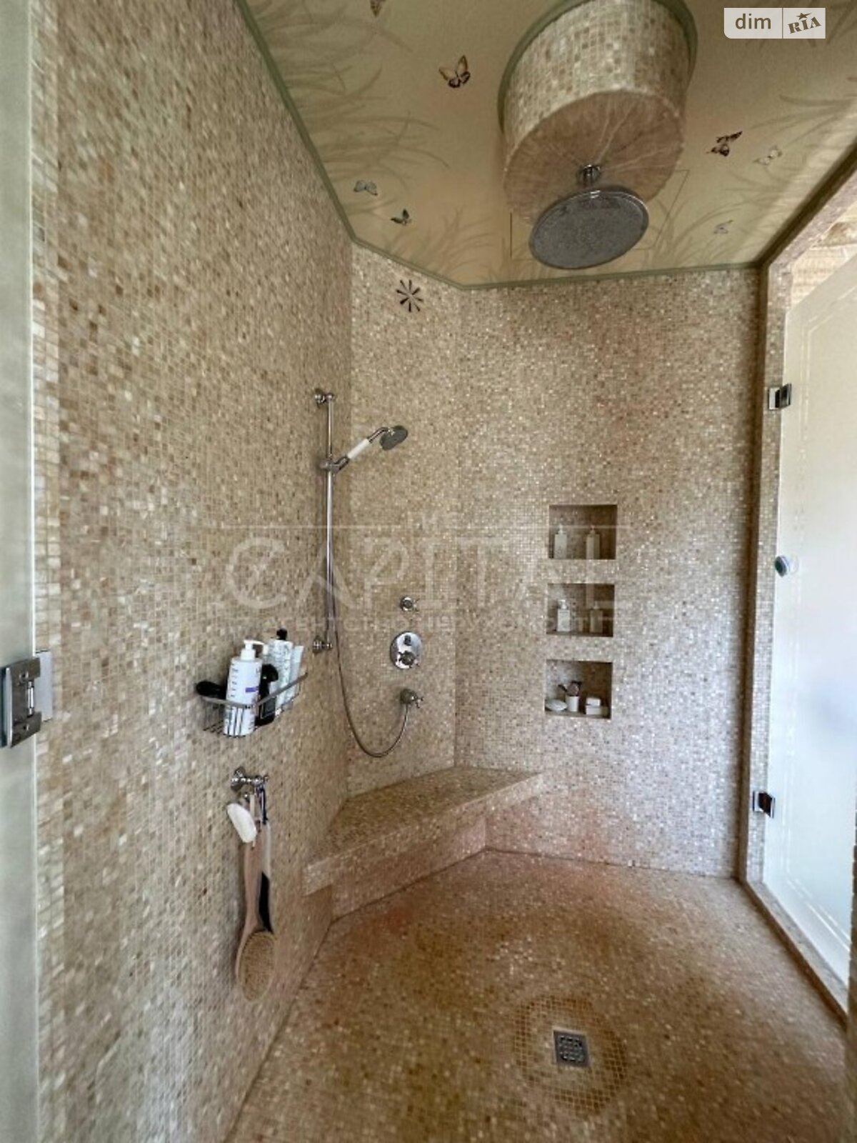 двухэтажный дом, 1500 кв. м, кирпич. Продажа в Козине фото 1