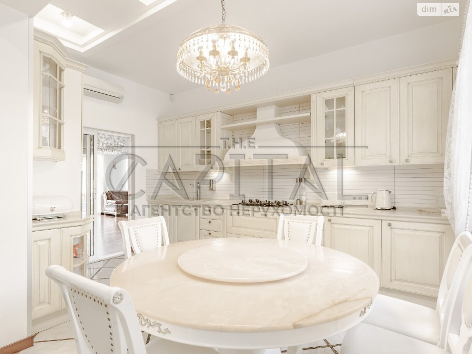 двоповерховий будинок, 1086.6 кв. м, цегла. Продаж у Козині фото 1 двоповерховий будинок, 1086.6 кв. м, цегла. Продаж у Козині фото 1